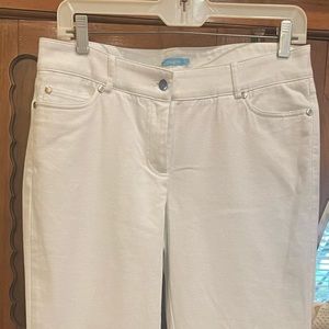 JMcLaughlin white cotton pique jeans, silver hardware.  Sz 6. Mid rise. Preowned